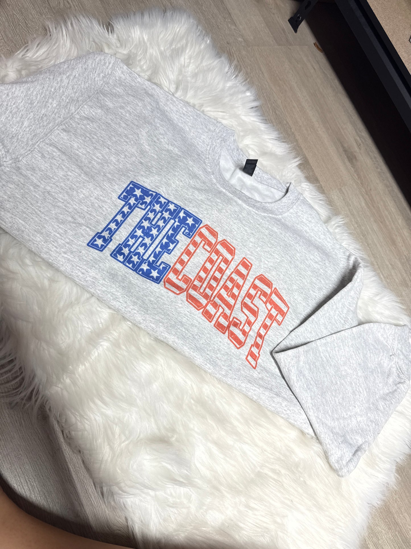 RWB varsity the coast sweatshirt grey L