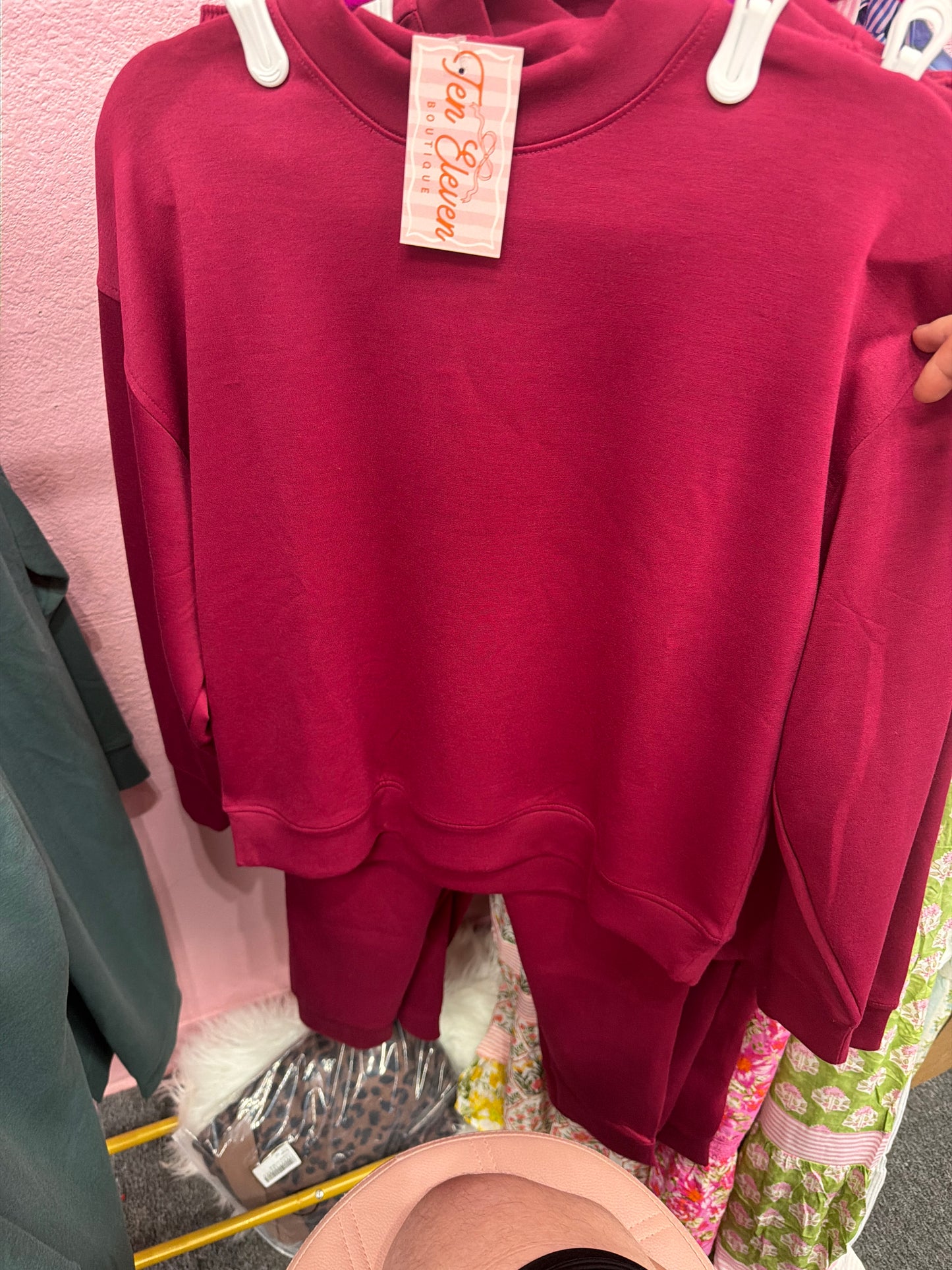 Maroon Long SleeveZenana Pant Set (pockets)