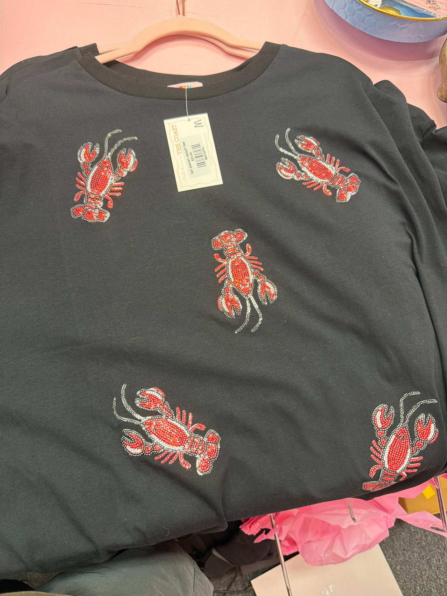 Black crawfish sequin tee