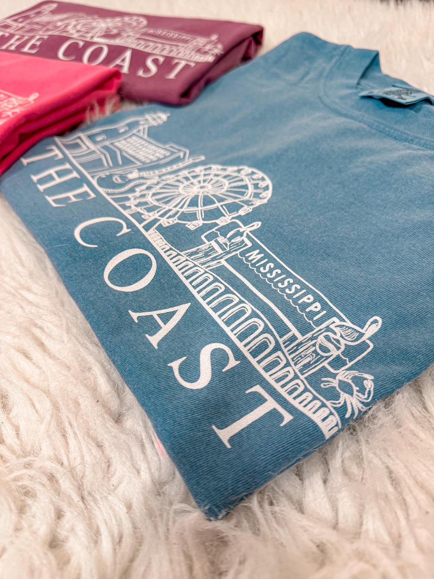 CITYLINE COAST TEE