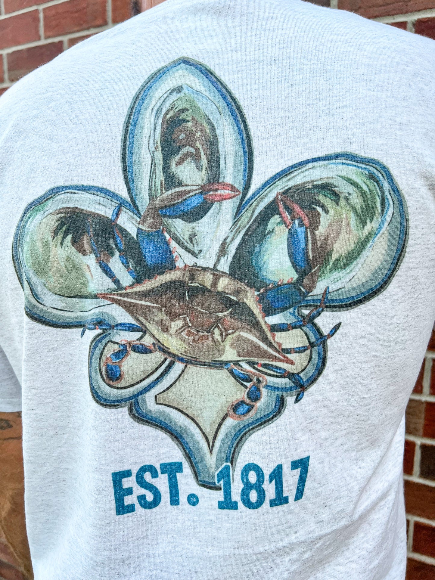 The coast oyster  back & front