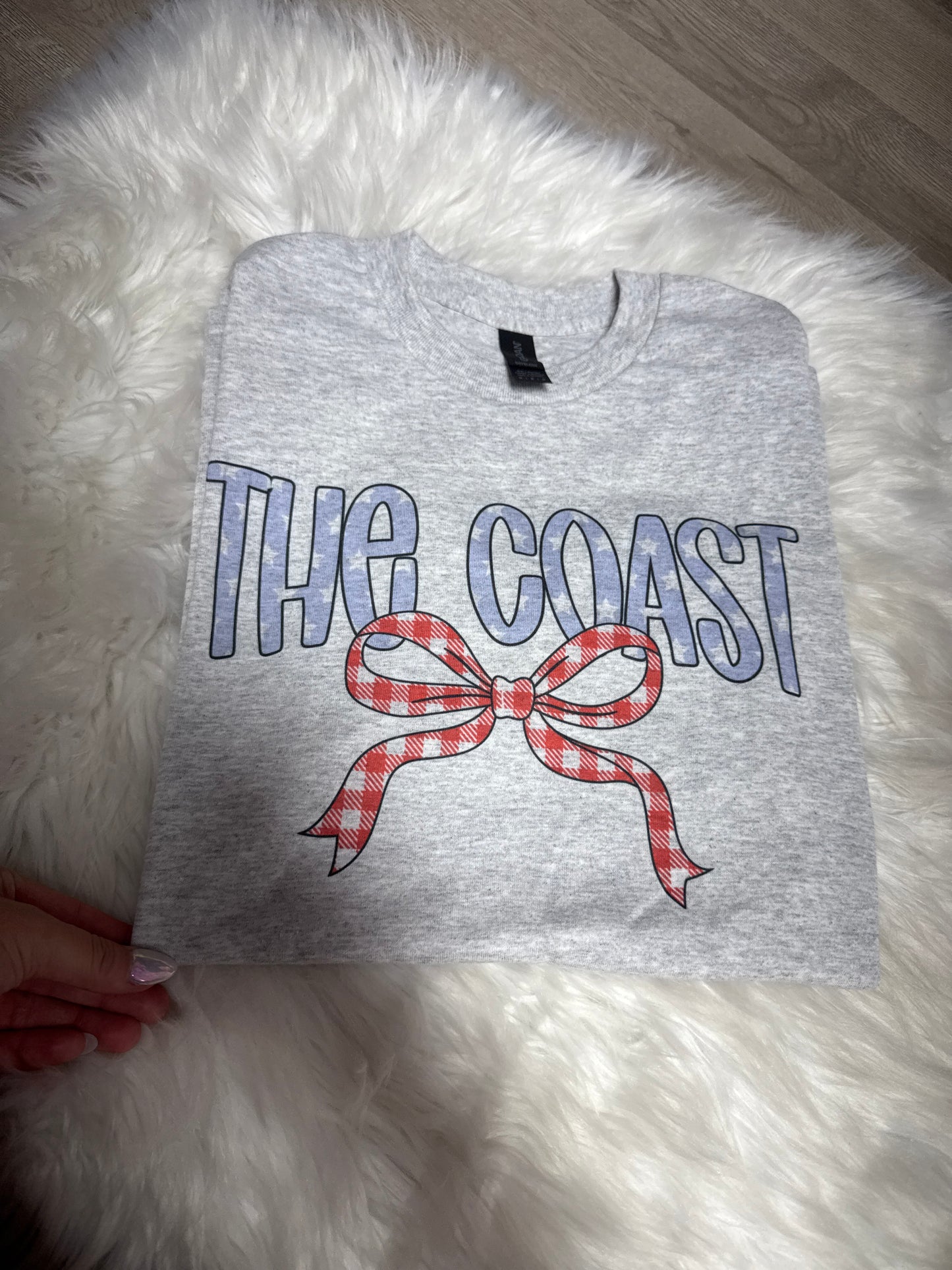 The coast bow on bottom RWB- M grey