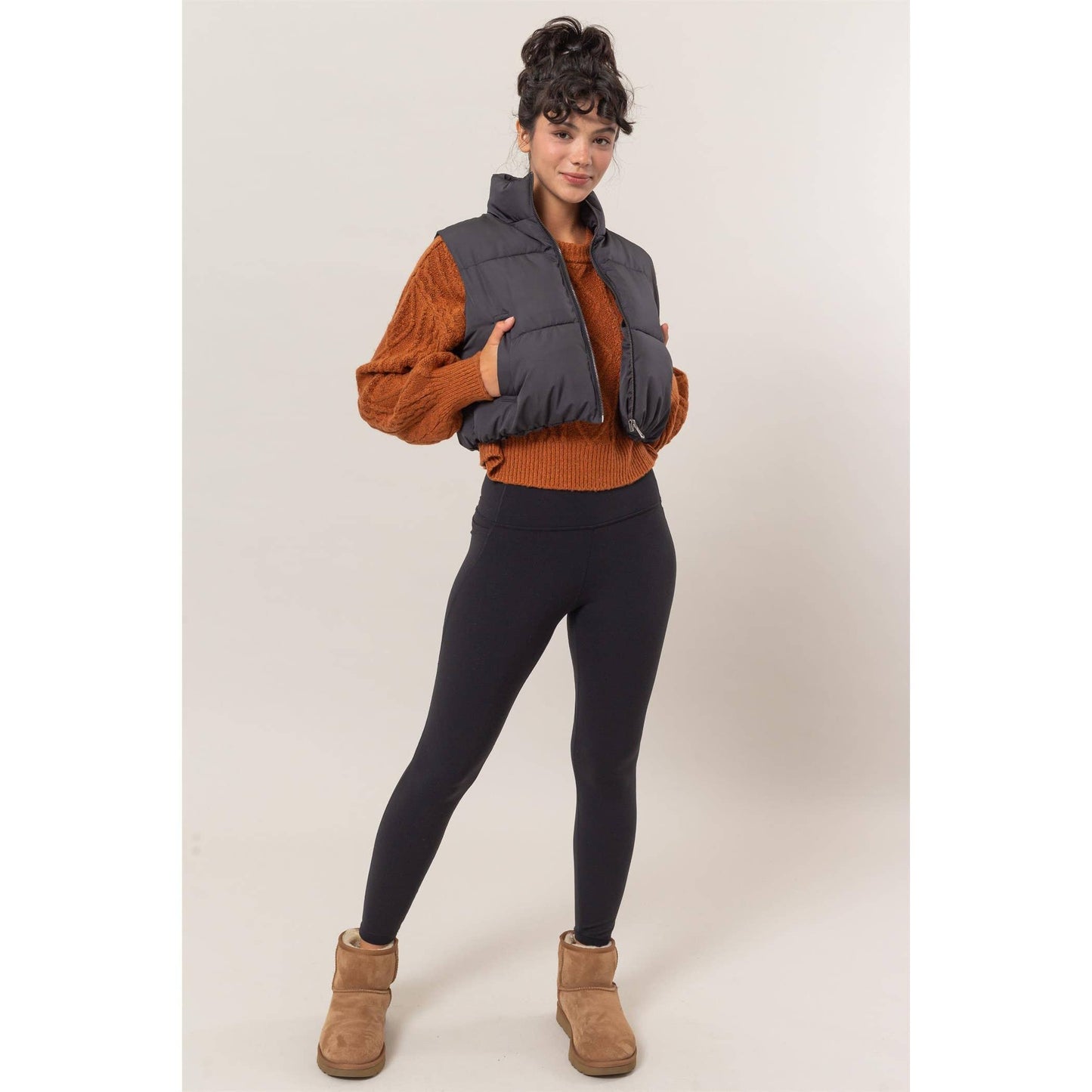Cropped Zipper Closure Puffer Vest