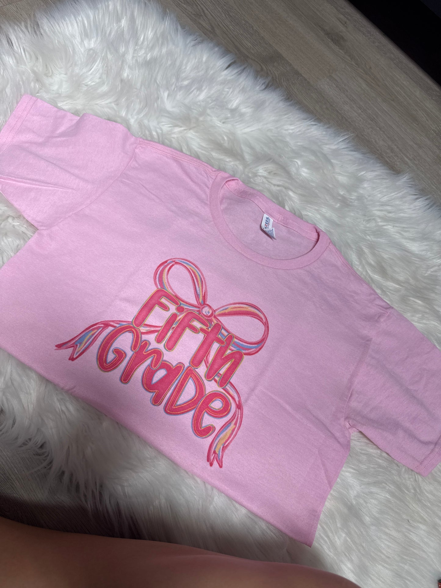 YL pink 5th grade bow