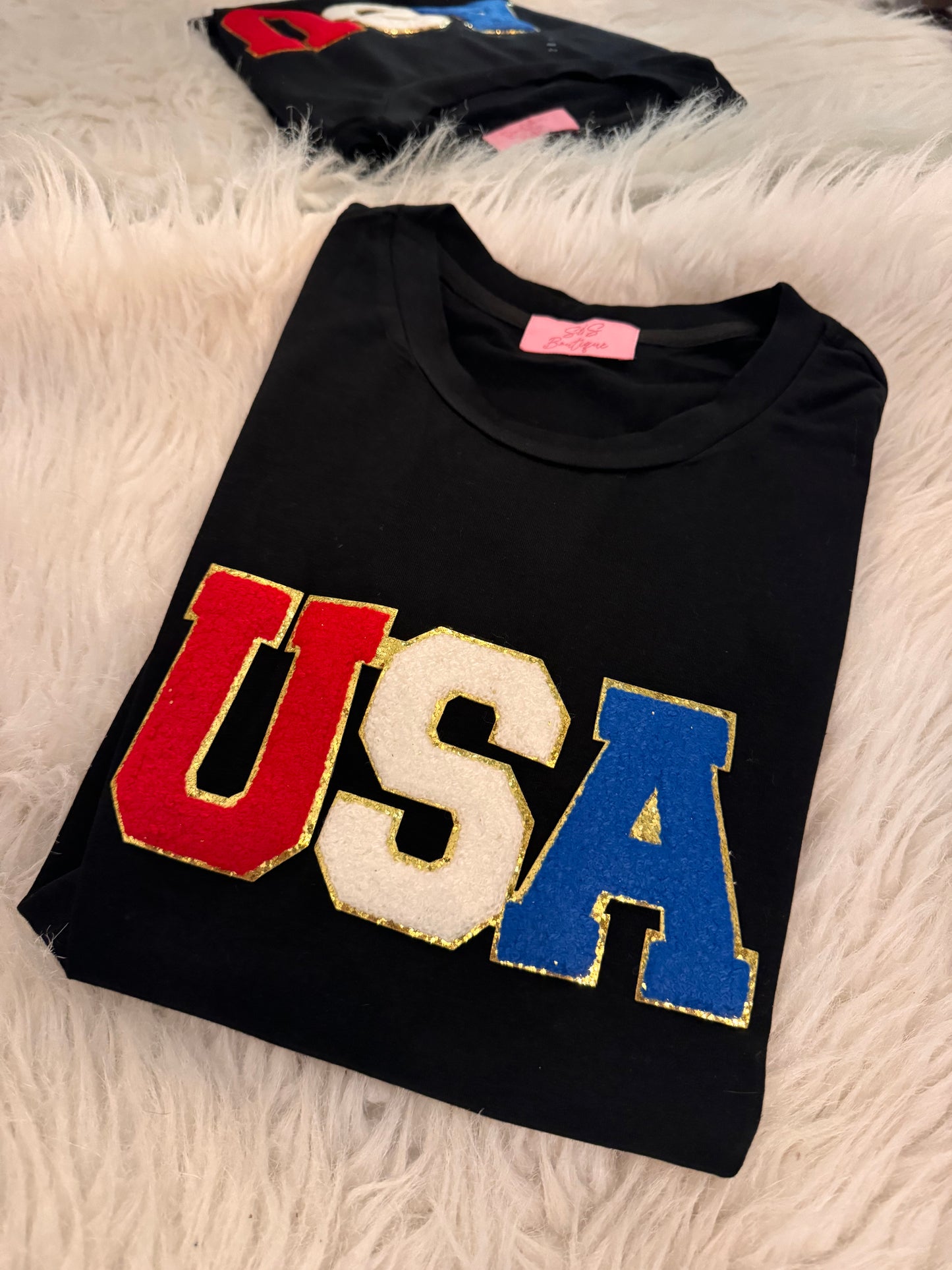 USA black chenille tee