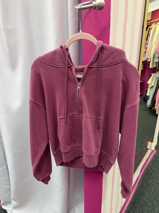 Zenana kangaroo pocket hoodie- cropped